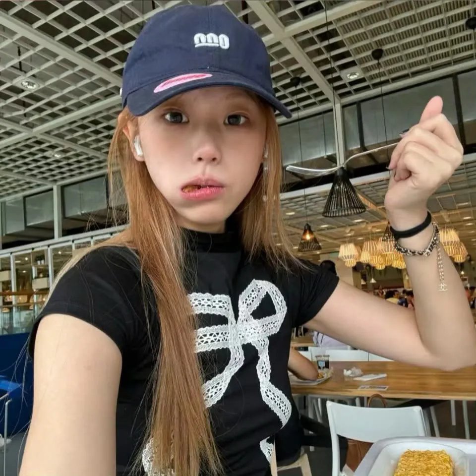 你好我叫许星月