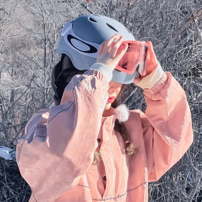 红白黑黄第一季